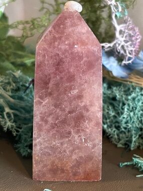 Strawberry Quartz Tower